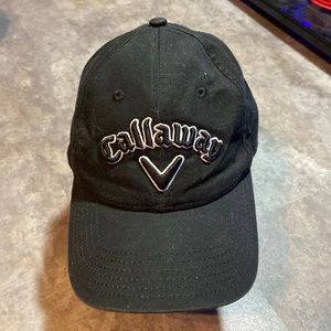 Callaway golf hat black with embroidered logo adjustable